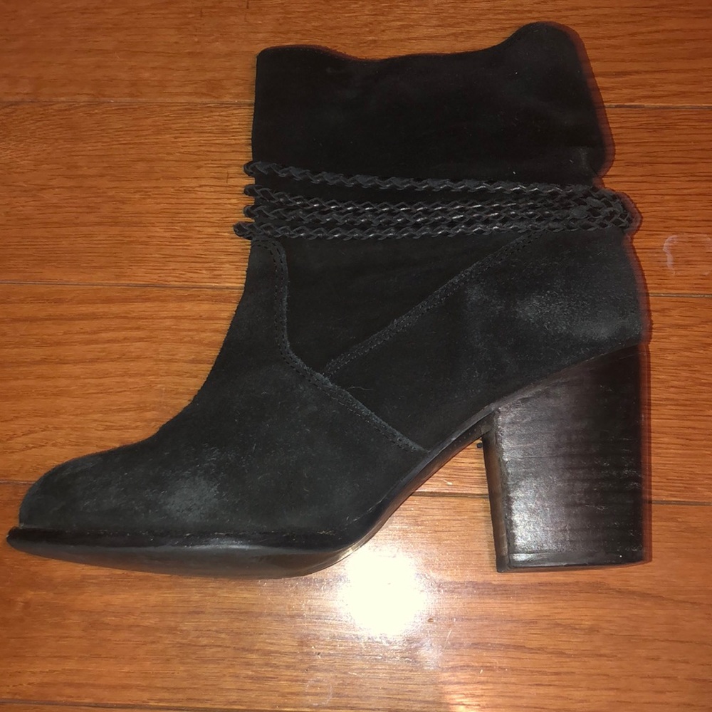 SPLENDID Larchmonte Ankle Tie slouchy bootie - Picture 4 of 6